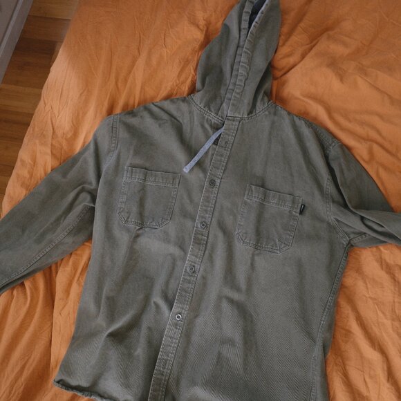Molokai Army Green Button-Up Jacket - Picture 2 of 8
